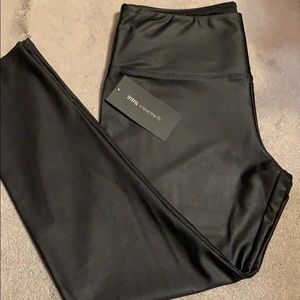 Intro faux leather leggings